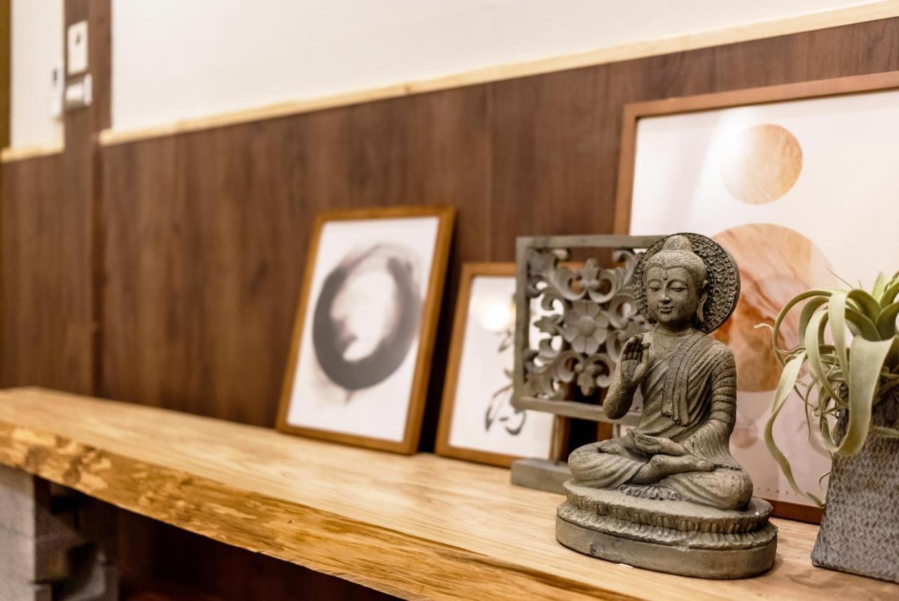 Appartement 唯識禪居-訂房後需聯繫轉帳 à Tainan Extérieur photo