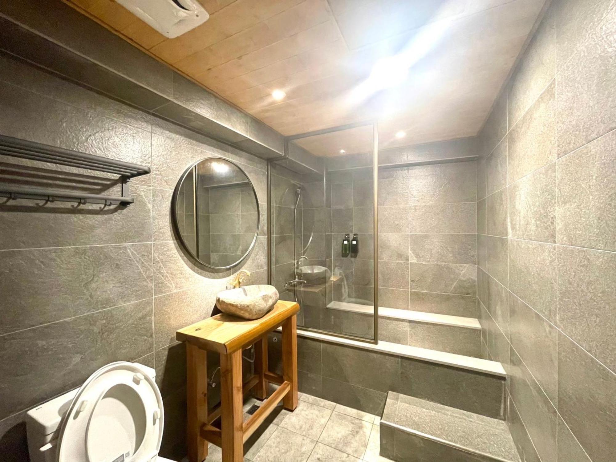 Appartement 唯識禪居-訂房後需聯繫轉帳 à Tainan Extérieur photo